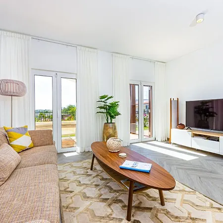 Cascata Village Lote Q Holiday home Albufeira